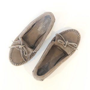 Minnetonka Kilty Gray Moccasin Wedges with Fringe